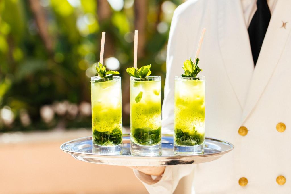 Book Beverly Hills Hotel- Dorchester Collection