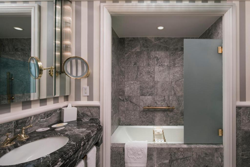 St Regis New York Hotel Booking