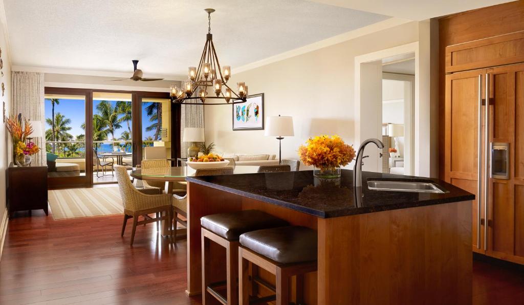 Book Hotel Bel Air Dorchester Collection
